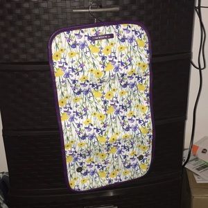 Travel makeup organizer